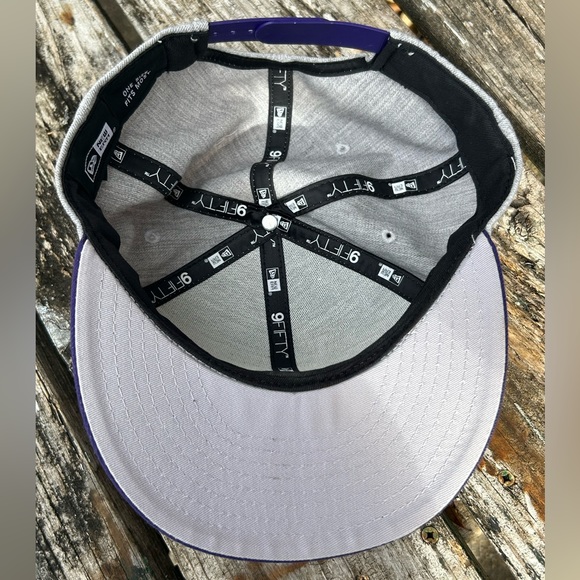 New Era 9 Fifty LSU Tigers Adjustable Baseball Cap/Hat. Gray/Purple. - Picture 5 of 6